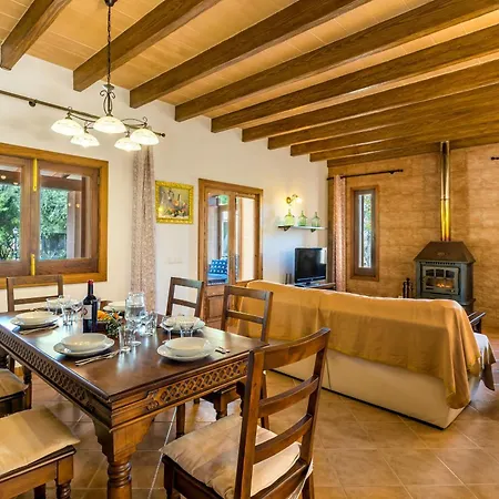 Domingo Country house
